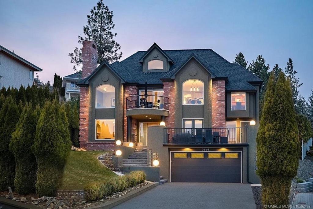 Under The Tree - Bed & Breakfast Kelowna Exterior foto